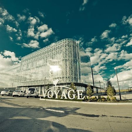 Voyage Hotel Karagandy Buitenkant foto